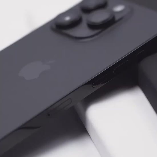 15 pro black titanium video